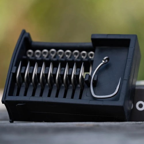One more cast omc lock - more,